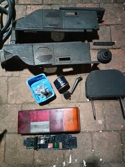 Díly na Lada Samara - různé, křídlo Foha apod.