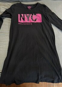 dlouhá dívčí mikina