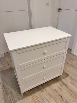 Komoda/přebalovací pult