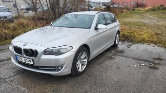 Bmw F11 530d Xdrive  - na opravu nebo ND