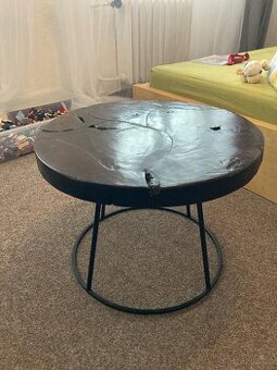 Konferenční stolek