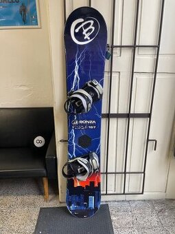 Prodám snowboard Bonza 157 cm + vázání Gravity M/L
