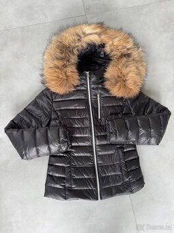 Zimní bunda s kožešinou