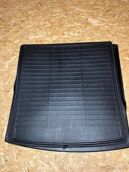 Koberečky do aut, vany a oboustranné koberce do kufru