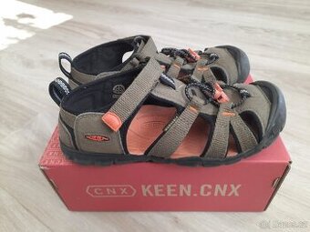 sandály Keen cnx 35