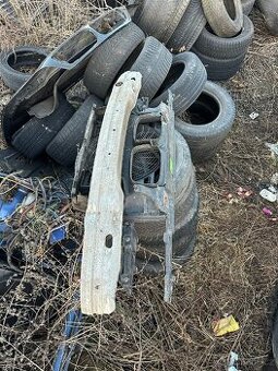 Chladicí a stěna BMW e39