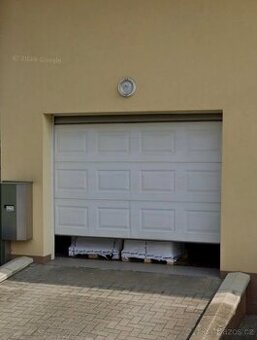 Sekční garážová vrata