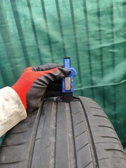 Prodám 4x Letní pneumatika Goodyear 215/45 R16