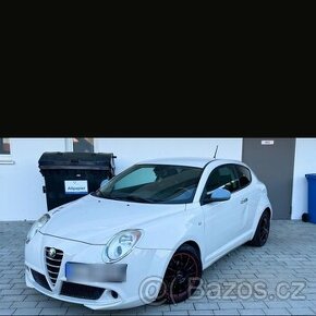 Alfa romeo mito 2009 1.4 benzín Najeto 158 t.km Poškození vi