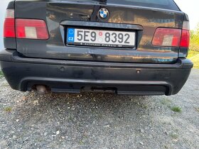 BMW E39 - zadní M-Paket nárazník touring - černá metalíza - 1