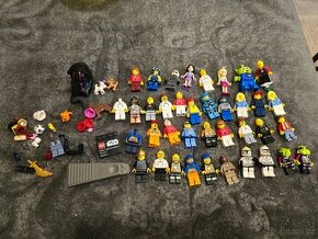 Lego figurky a mix doplňku