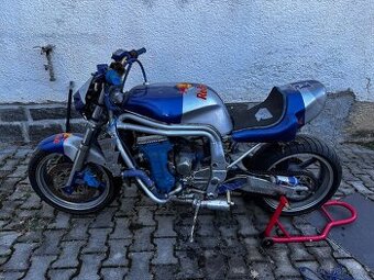 Stunt Redbull stavba (dekorace)