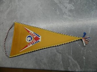 Prodám retro vlaječku Auto klub Škoda Praha. - 1
