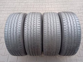 225/55/19 letní pneu toyo