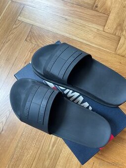Tommy Jeans Pantofle - Bubble Cleat 2 velkost 37