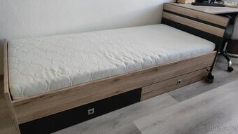 2x Postel s úložným prostorem