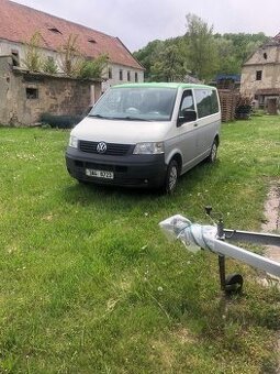 Volkswagen Transportér T5 2004