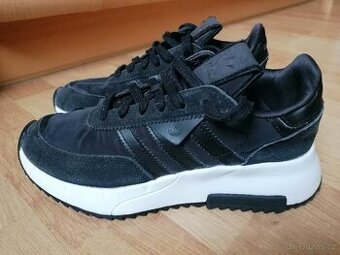 Botasky ADIDAS