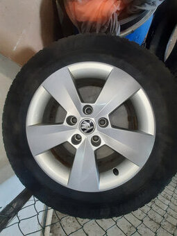 Škoda Superb 16" Zimní kola 215/60/16 ALPIN 6
