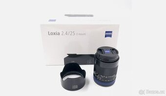 Objektiv Zeiss Loxia 25 mm f/2,4