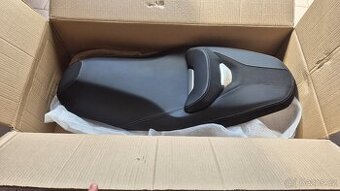 Yamaha XMAX nižší sedlo