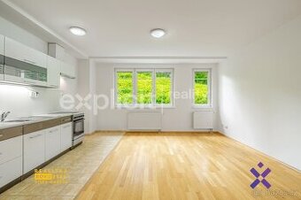 Prodej byty 2+kk, 57 m2 - Zlín, ev.č. 02274