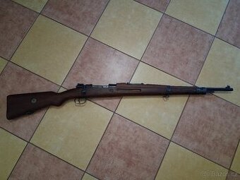 Vojenská puška mauser 8x57 - 1