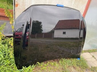 VW Touareg 3 kapota