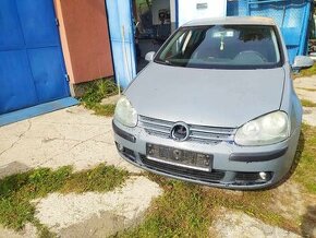 VW GOLF V. (3312)