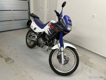 Honda NX 650 Dominator