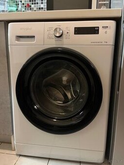 Pračka Whirlpool FFS 7259 B EE