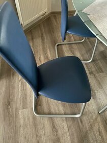 Prodam jídelní stůl+zidle