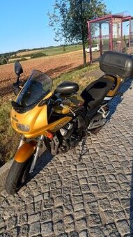 Yamaha FZS 600 Fazer
