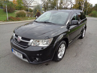 FIAT FREEMONT 2.0 JTD 7 MÍST,4 X 4 AUTOMAT,KOUPENO ČR