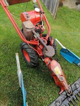 Zahradní sekačka MF70