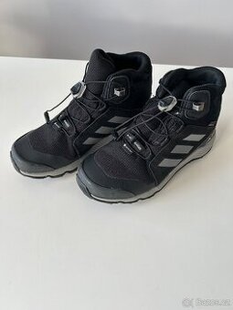 Dětské outdoorové boty velikost 33