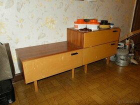 Retro starožitné skříňky 60.léta 2 kusy
