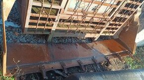 Klapačka JCB 3CX,4CX