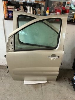 Peugeot expert - levé a pravé dveře.