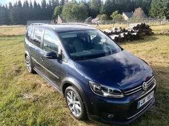 Vw touran mozna vymena za  obytku nebo neco vetsiho