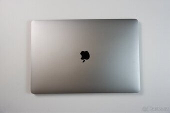 MacBook Pro 16” 2019 - i9 / 16 GB RAM / 1 TB SSD