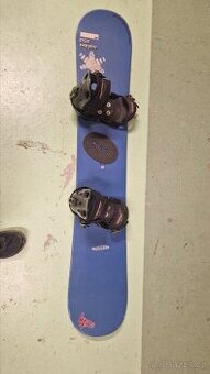 Prodám snowboard s vázání Burton