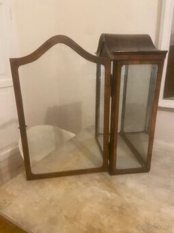 Historická závěsná skříňka Biedermeier