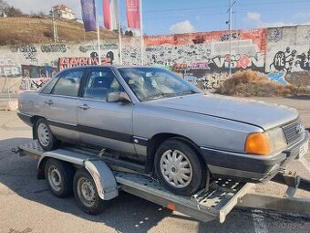 Veterán Audi 100 c3 doutník sedan 5V 2.3 benzín