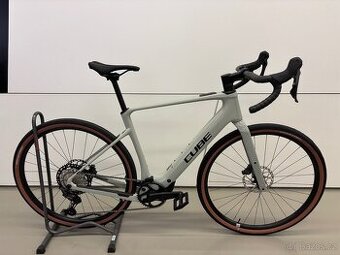 Cube Nuroad Hybrid C:62 Race 400X vel.L