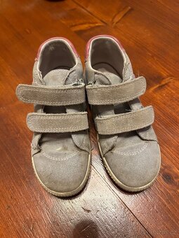 Superfit celoroční barefoot botky velikosti 27.