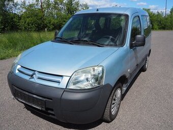 Citroen Berlingo 1.4 letní + zimní pneu