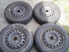 4x 15" plechové disky na NISSAN.