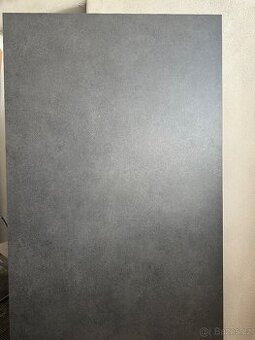 Prodám jídelní stůl