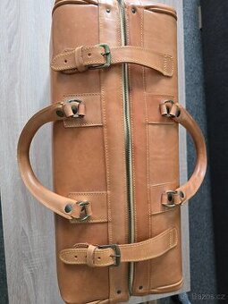 kvalitní cestovní taška kožená